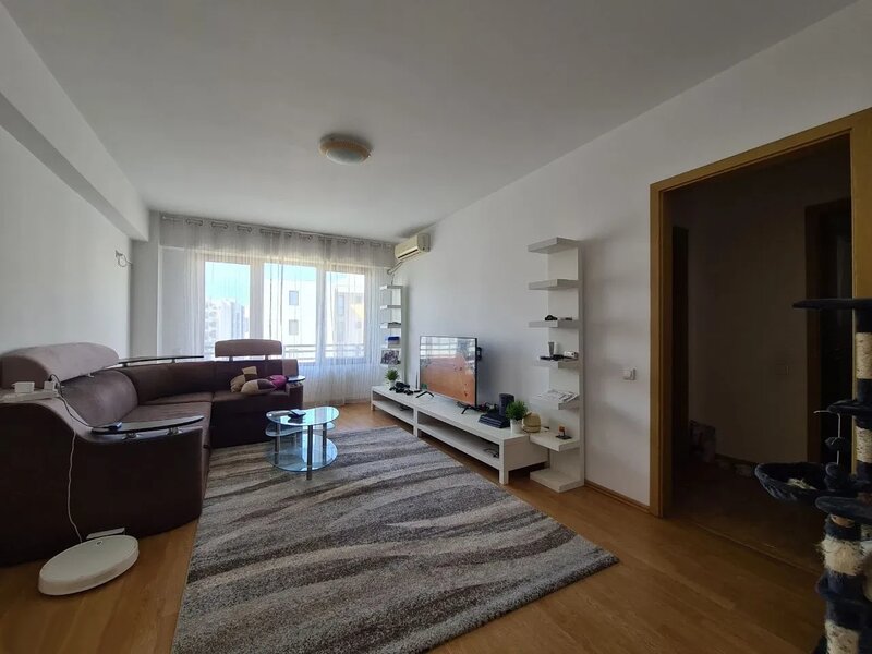 Ozana Apartament de 2 camere cu suprafata de 80mp, langa parcul Teilor